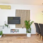 Apartment 2207