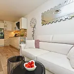Apartment 2207